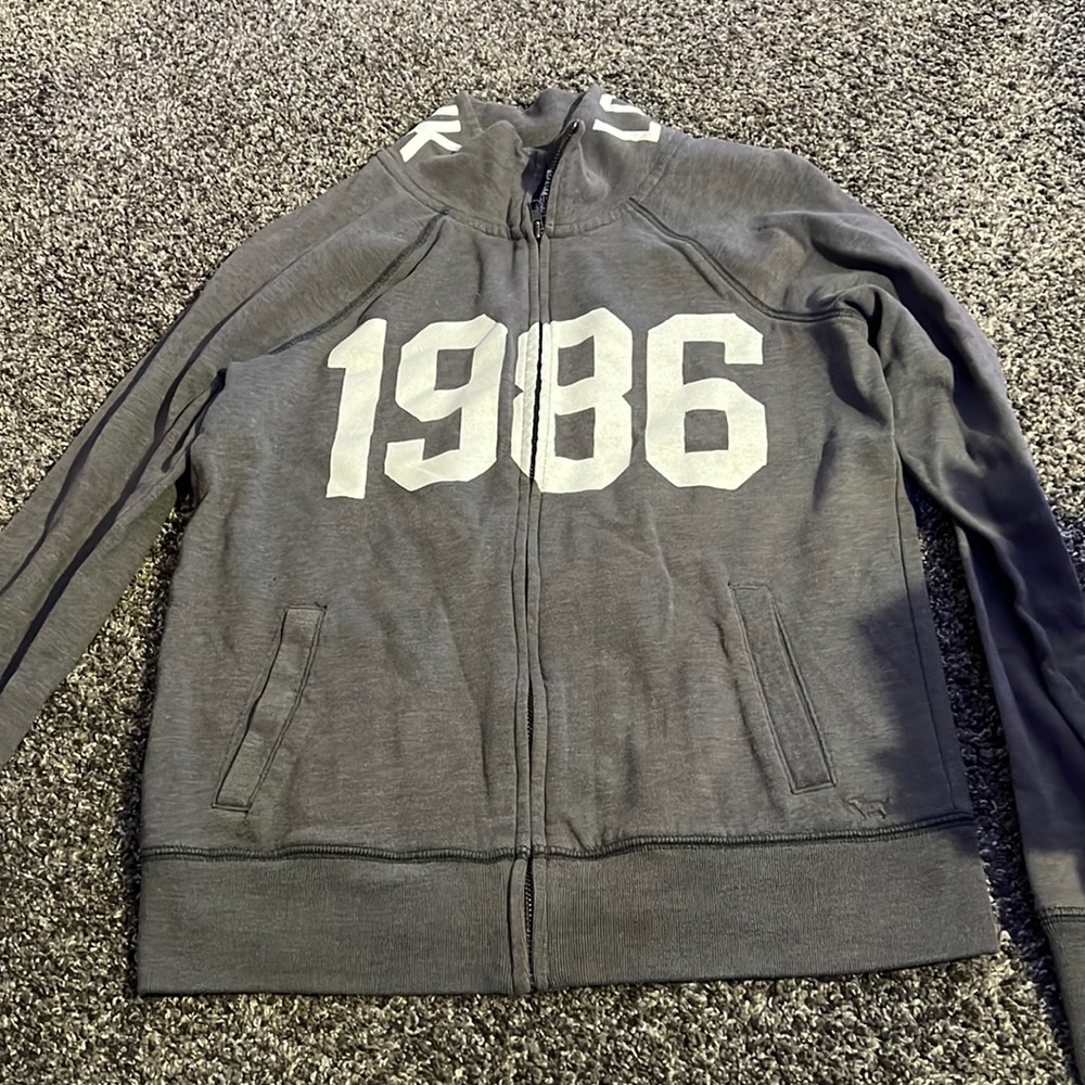 Pink, Newer worn, Zip up